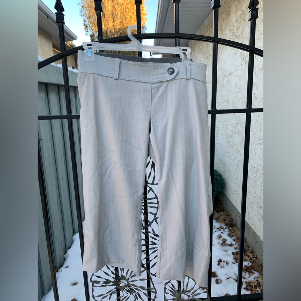 Two pairs of maternity pants. 3/4 length